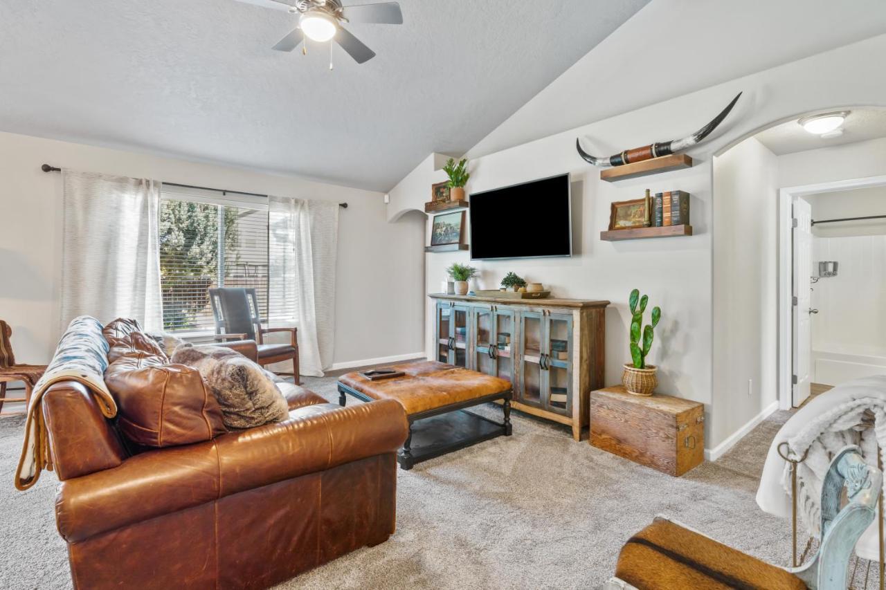 Southwestern Style 4 Bedroom Nampa Home Sleeps 16! מראה חיצוני תמונה