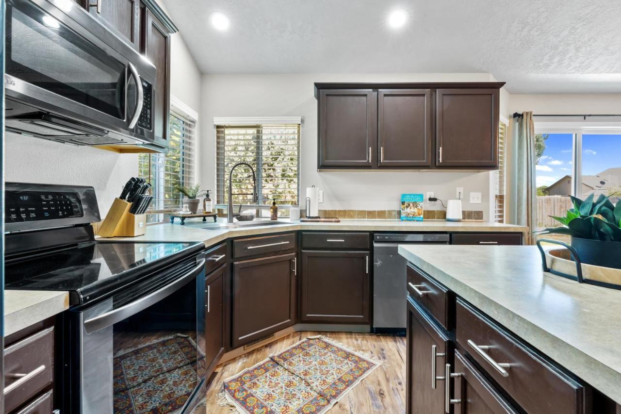 Southwestern Style 4 Bedroom Nampa Home Sleeps 16! מראה חיצוני תמונה