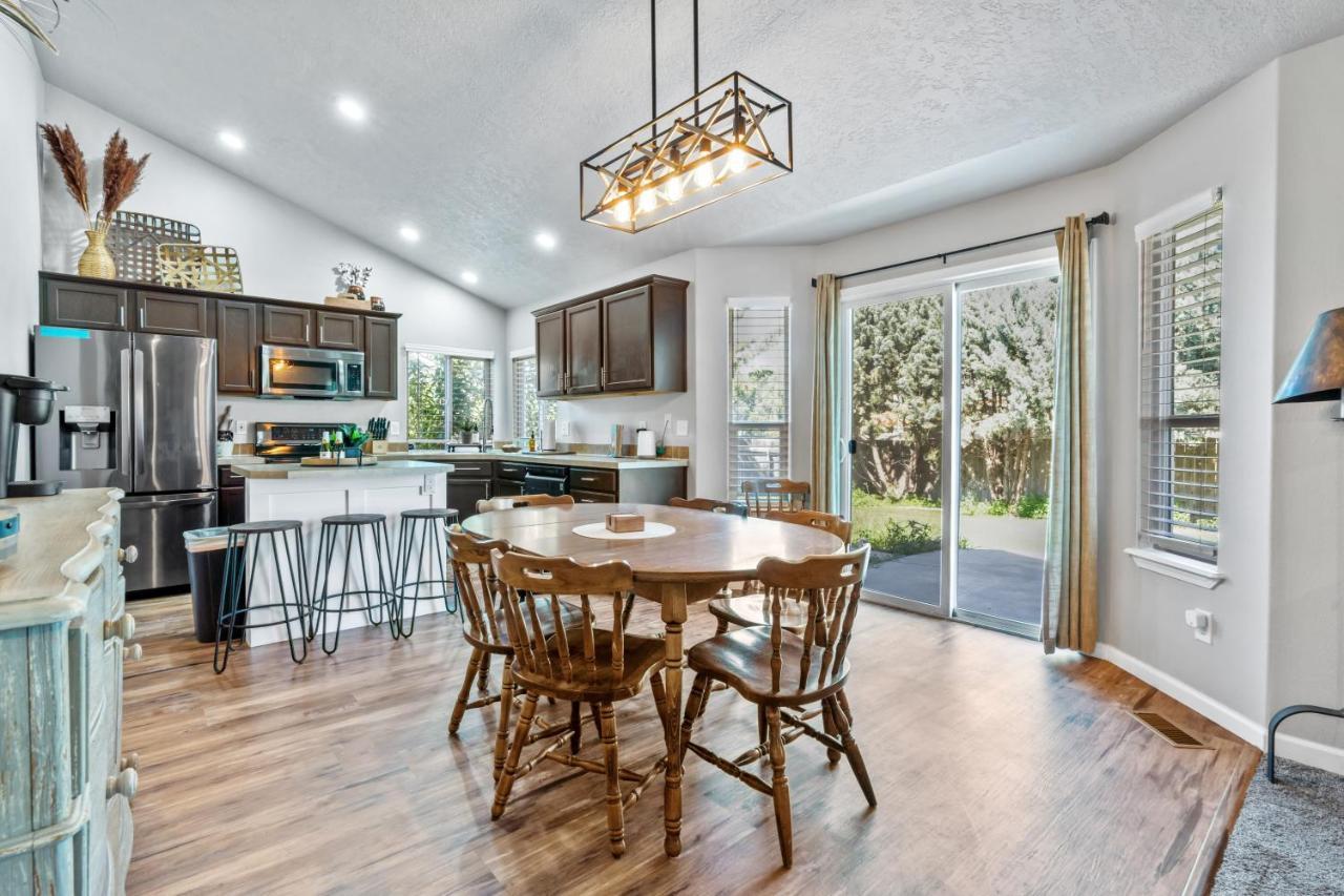 Southwestern Style 4 Bedroom Nampa Home Sleeps 16! מראה חיצוני תמונה