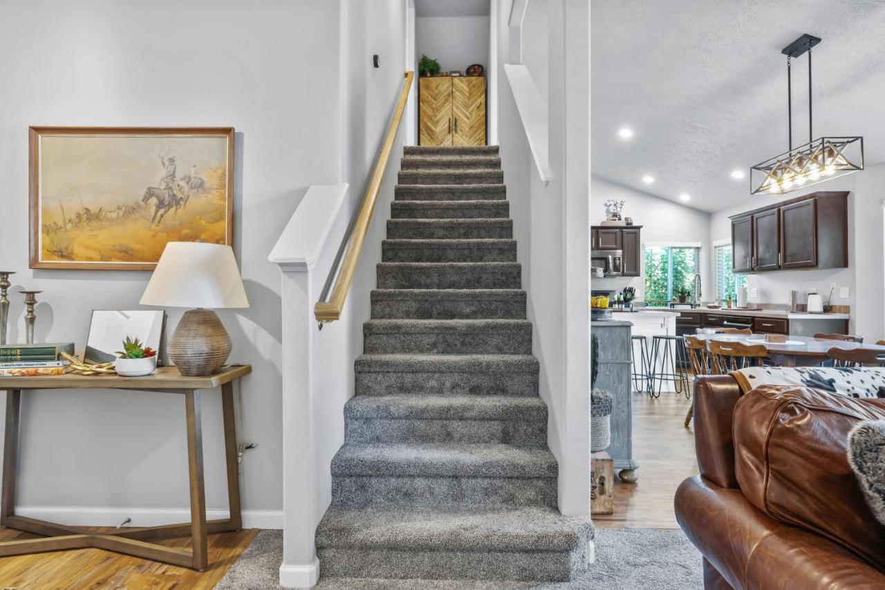 Southwestern Style 4 Bedroom Nampa Home Sleeps 16! מראה חיצוני תמונה